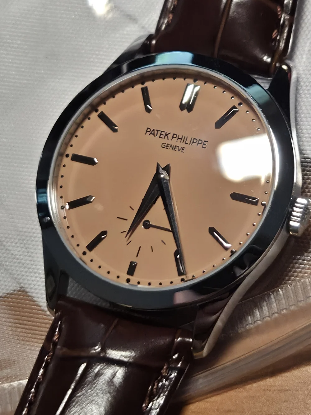 Patek Philippe Genève Salmon Dial Dress Watch 6119G-001 SuperRep